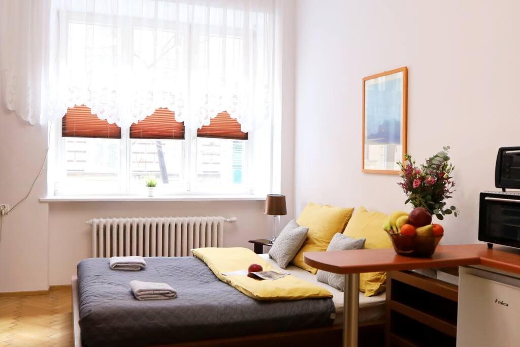 Batorego Cosy Apartment Krasków Exterior foto